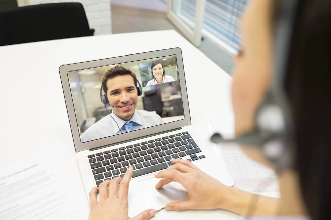 Simplified Skype for Business in Traditional Video Conferencing Environments
