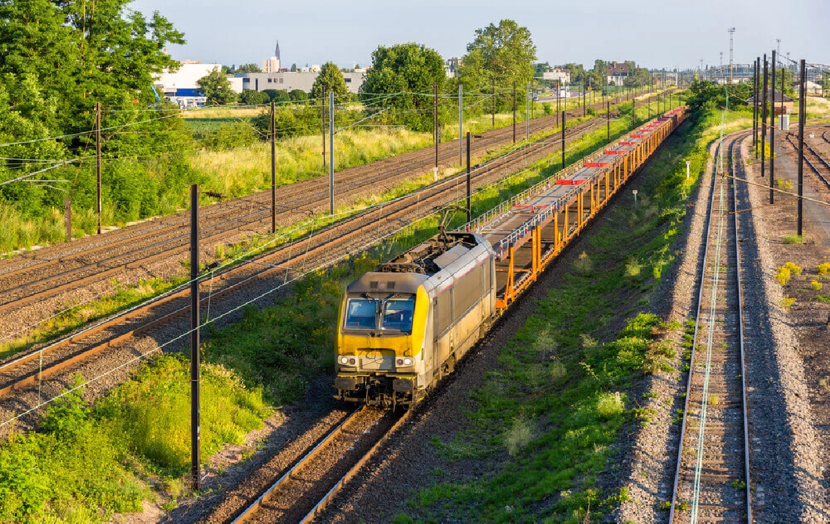 Article Image - Beacon Rail Enters into an Agreement to Acquire Ascendos Rail Leasing
