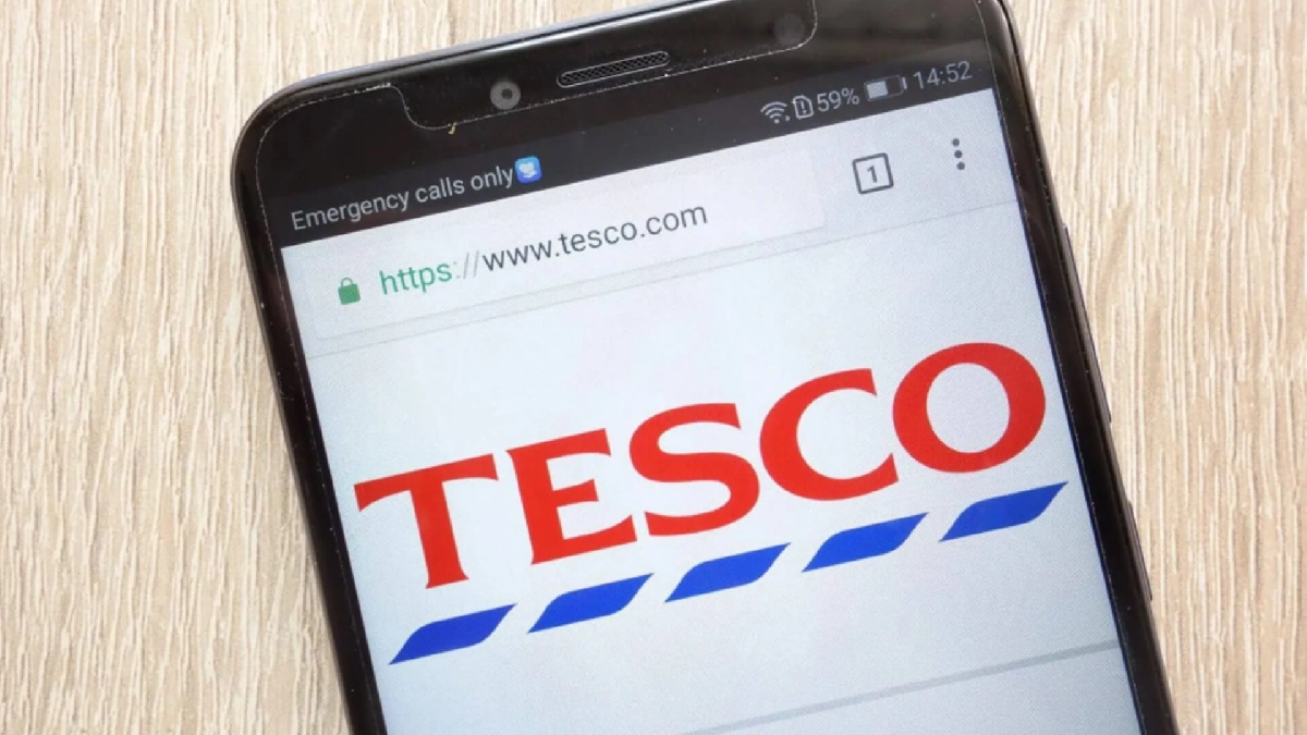 Article Image - Tesco Mobile Partners with Crisis to Bring ‘Lifeline’ Of Connectivity to People Experiencing Homelessness in Great Britain