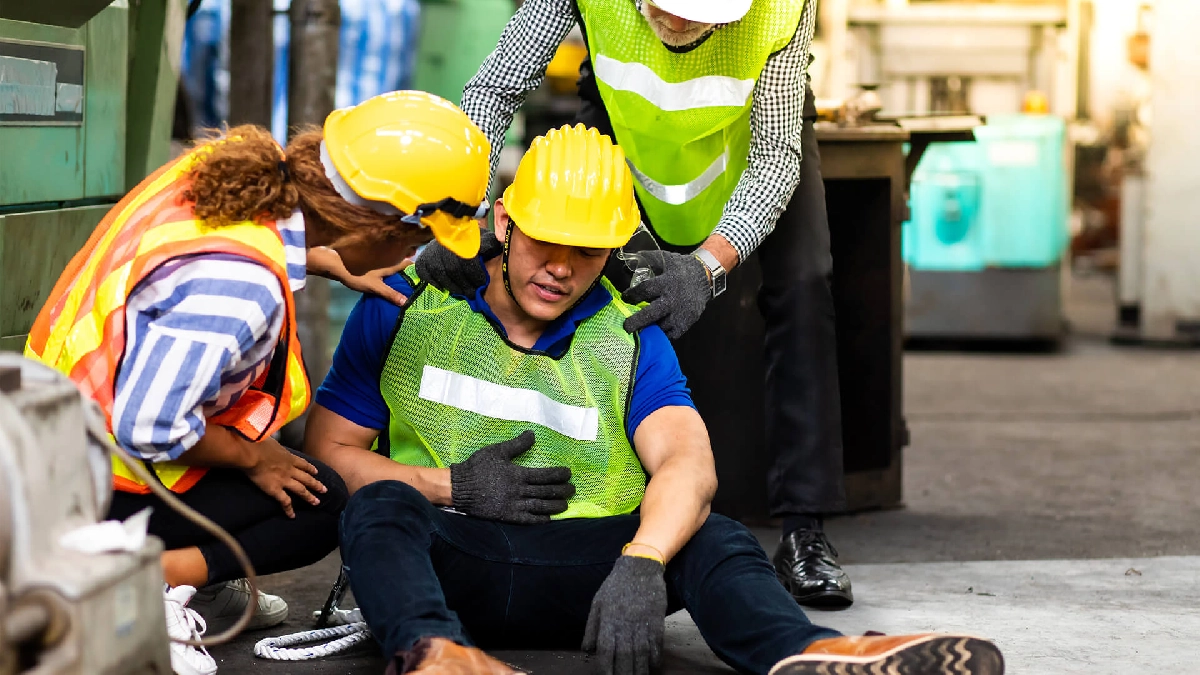 Article Image - What to Do After a Workplace Injury