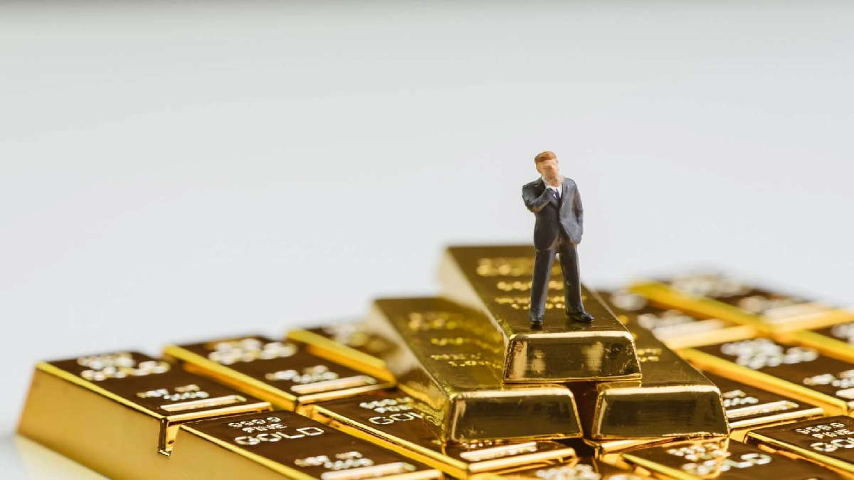 Article Image - Why Every Entrepreneur Should Invest In A Gold IRA