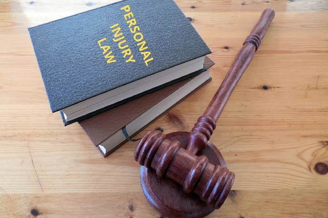 A Handy Guide to Choosing the Ideal Personal Injury Lawyer