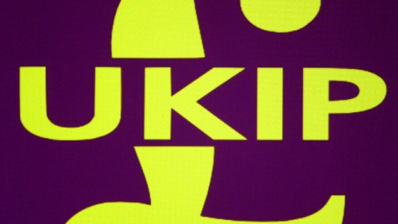 Investors Urged to Invest Overseas to Mitigate Risks Posed by UKIP Gains