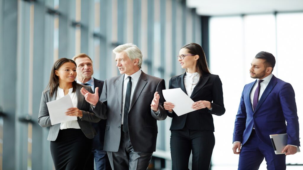 Government Contracts 101 for Businesses: Tips, Processes, and Best Companies for Contract Consulting