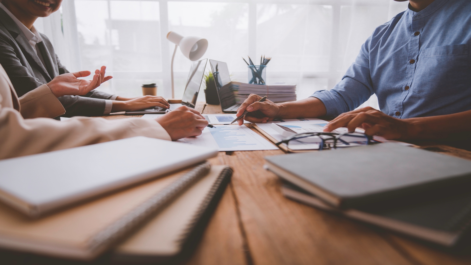 Article Image - 8 Signs You Might Need an Employee Settlement Agreement