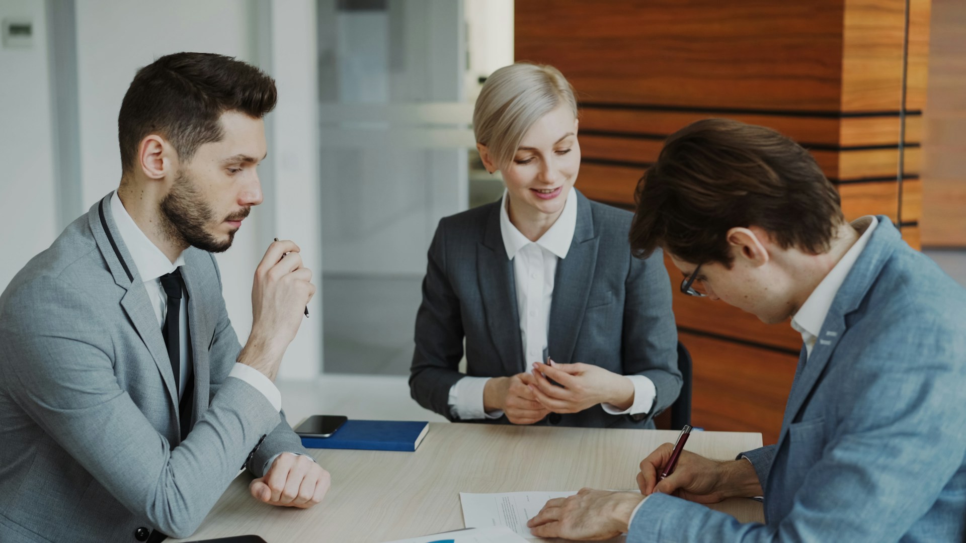 Article Image - Why Business Law Matters More Than Ever in 2026