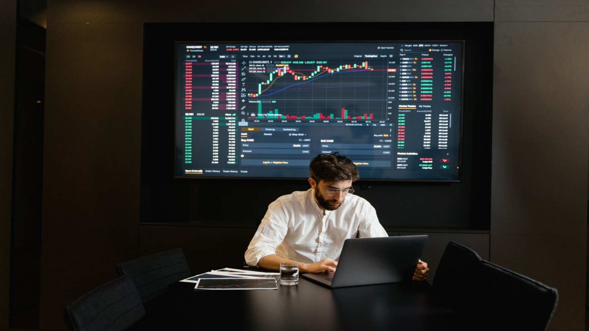 Article Image - What A Software Mortgage Broker Setup Should Do For a Growing Firm