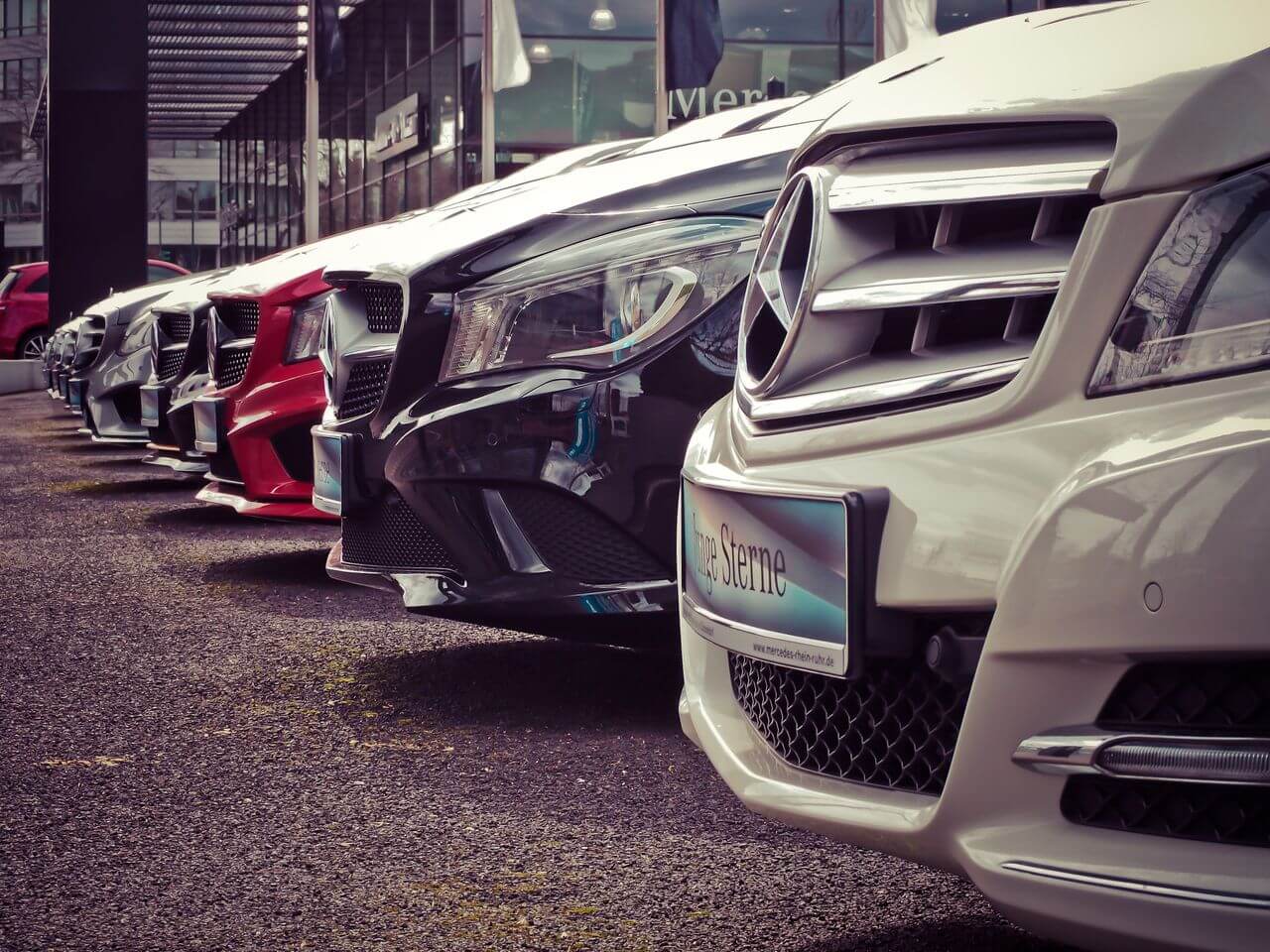 Article Image - Buying a Car for Your Business – Here Is What You Need to Know
