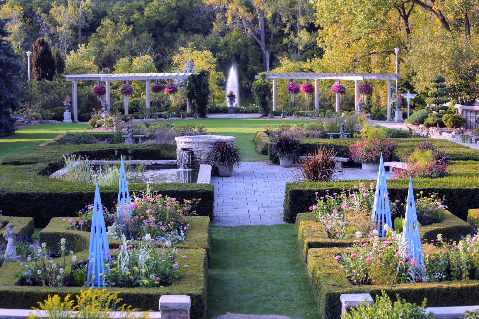 Winner small image - Rotary Botanical Gardens