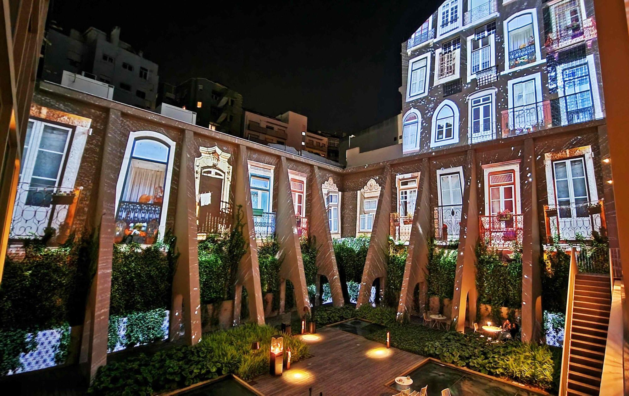 Winner Image - Lumen Hotel & The Lisbon Light Show