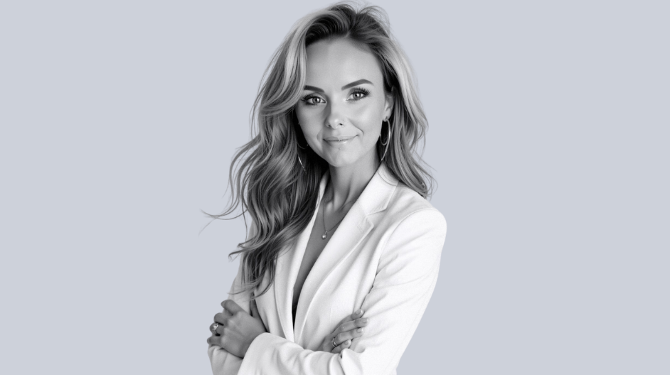 Winner small image - The Female CEO – Create Evolve Overcome Magazine