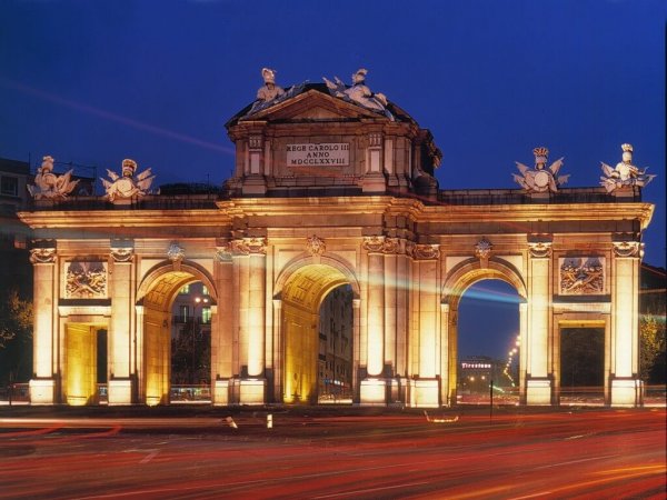 PuertaDeAlcala PuertaDeAlcala